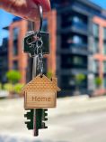 Keys to apartment